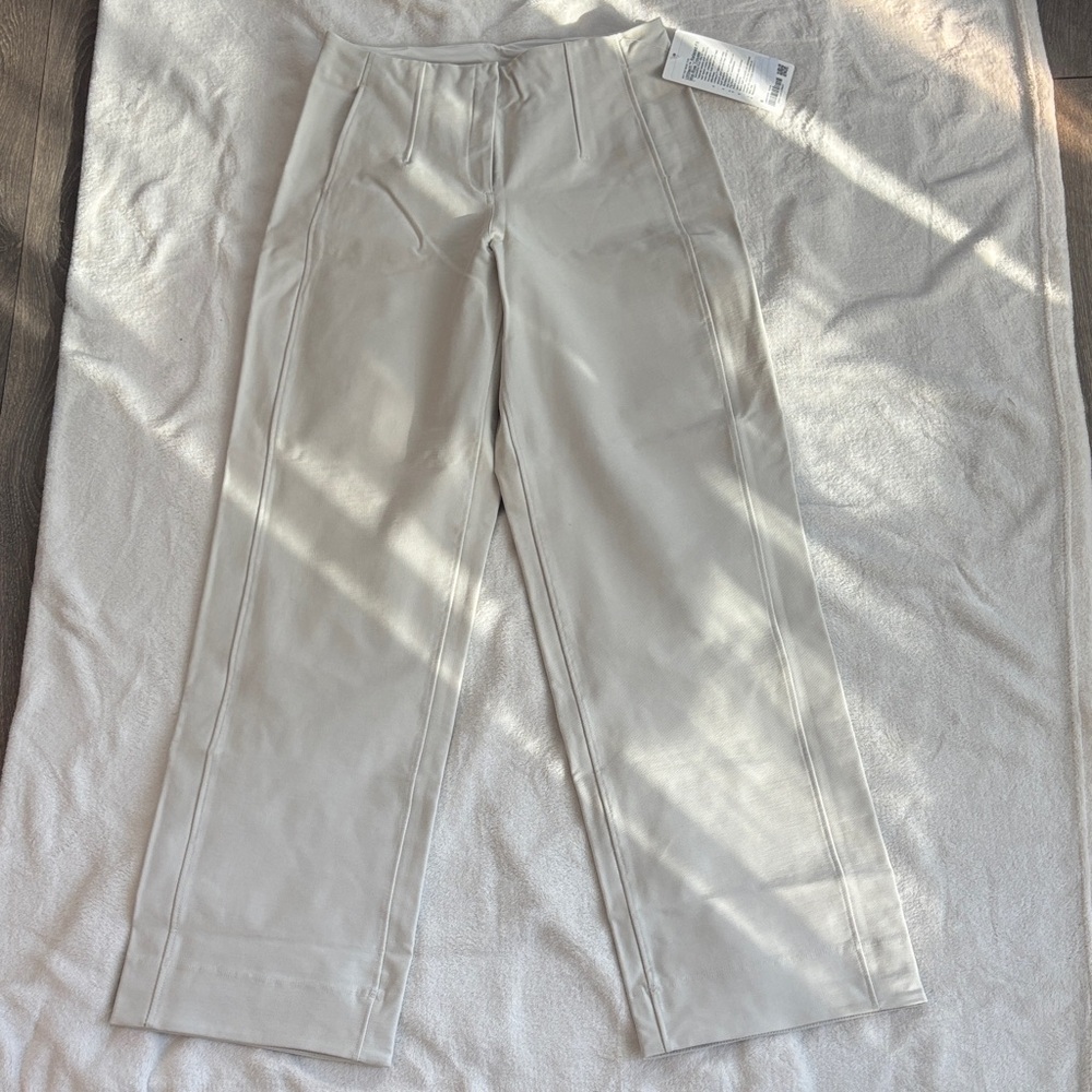 lululemon athletica Utilitech Relaxed-Fit Mid-Rise Trouser - Size 6, Bone